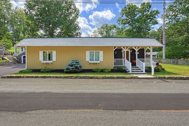 665 South St, Walpole, MA 02081