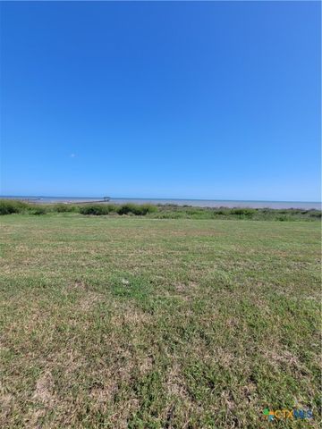 3225 Bay Ridge Drive, Palacios, TX 77465