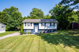 1712 Maplecrest Drive, Louisville, TN 37777