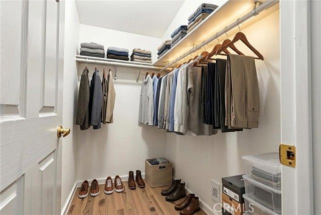 930 S. Santa Victoria, Hemet, CA 92543