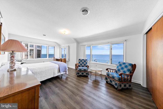79 W CALIFORNIA AVENUE, Long Beach Township, NJ 08008