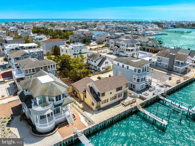 79 W CALIFORNIA AVENUE, Long Beach Township, NJ 08008