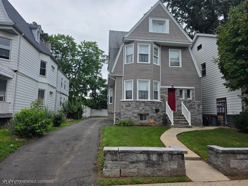 4 Hawthorne Pl, East Orange City, NJ 07018 — exterior