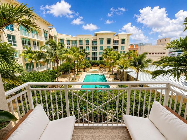 480 Hibiscus Street 828, West Palm Beach, FL 33401