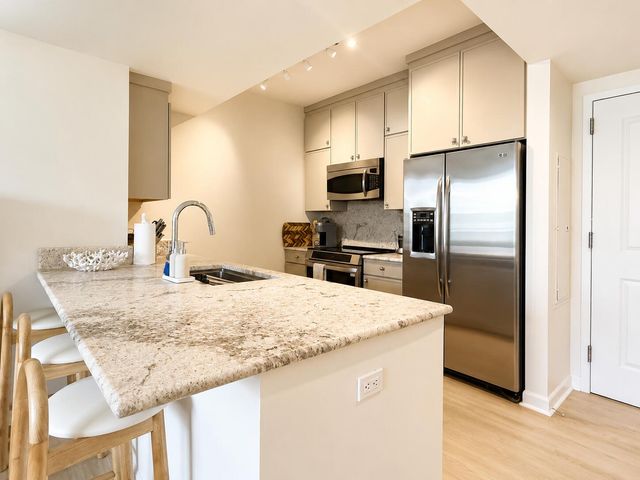 480 Hibiscus Street 828, West Palm Beach, FL 33401