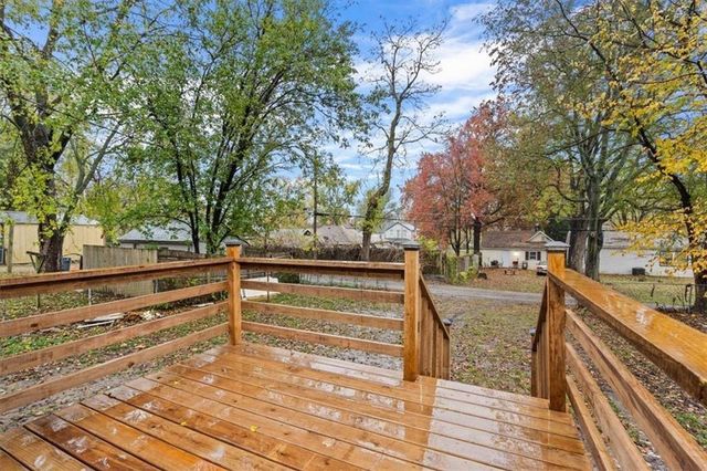 821 Pottawatomie Street, Leavenworth, KS 66048