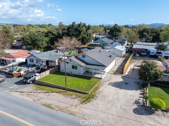 561 Las Tablas Road, Templeton, CA 93465