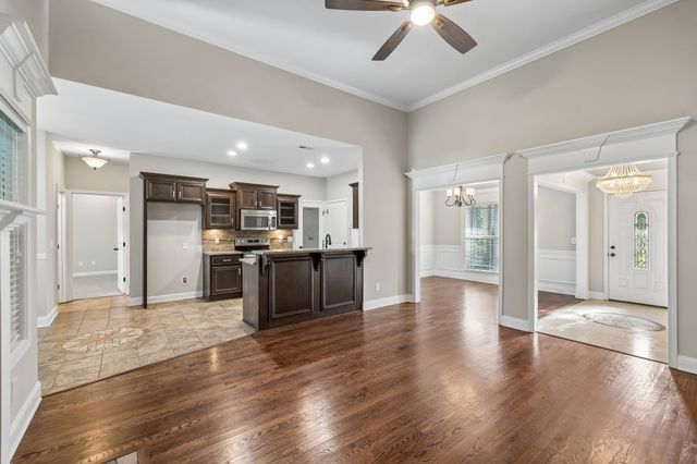 316 Amazonway Rdg, Murfreesboro, TN 37130