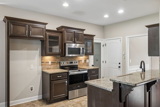 316 Amazonway Rdg, Murfreesboro, TN 37130
