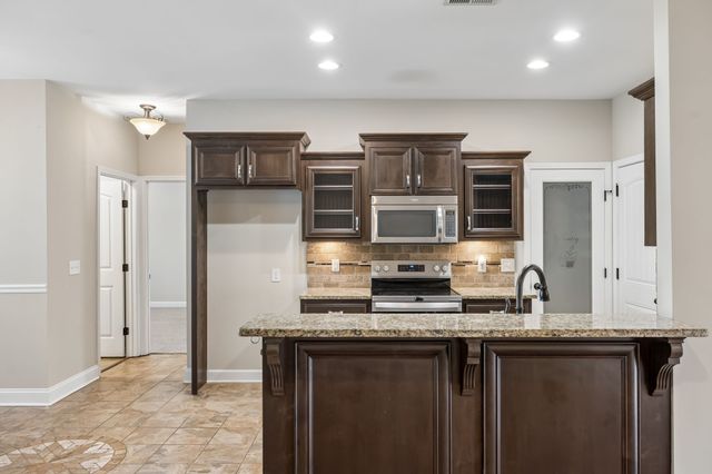 316 Amazonway Rdg, Murfreesboro, TN 37130