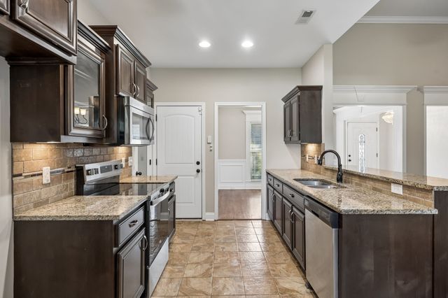 316 Amazonway Rdg, Murfreesboro, TN 37130