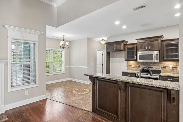 316 Amazonway Rdg, Murfreesboro, TN 37130