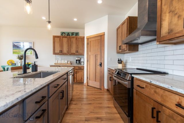 610 Spaniel Lane, Belgrade, MT 59714