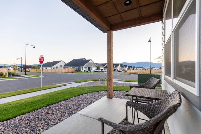 610 Spaniel Lane, Belgrade, MT 59714