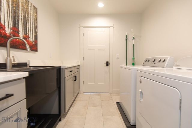 610 Spaniel Lane, Belgrade, MT 59714