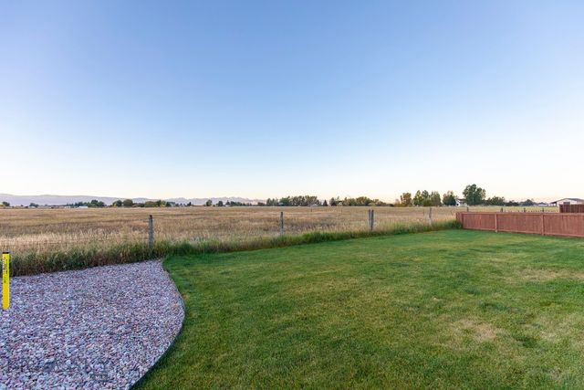 610 Spaniel Lane, Belgrade, MT 59714