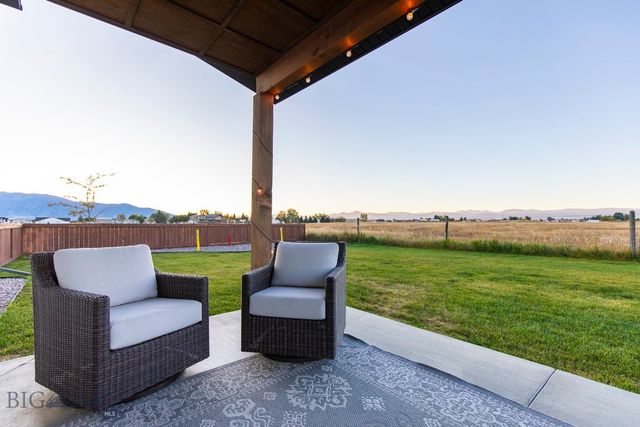 610 Spaniel Lane, Belgrade, MT 59714