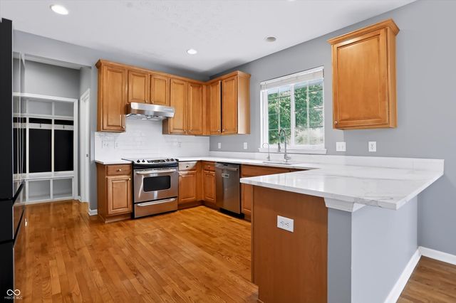 11636 Millbury Drive, Fishers, IN 46037