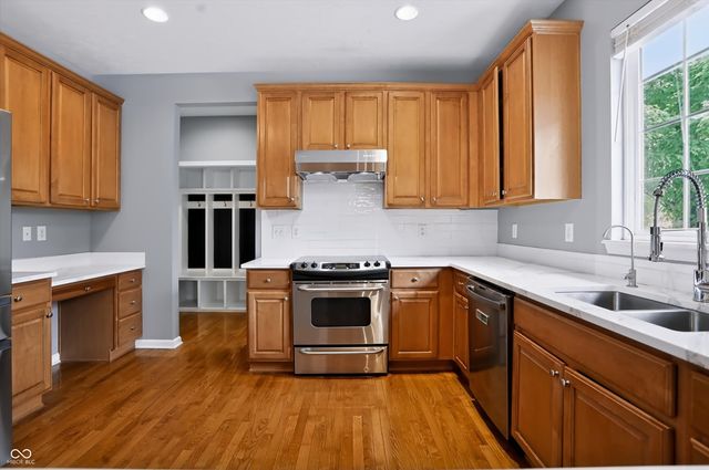 11636 Millbury Drive, Fishers, IN 46037