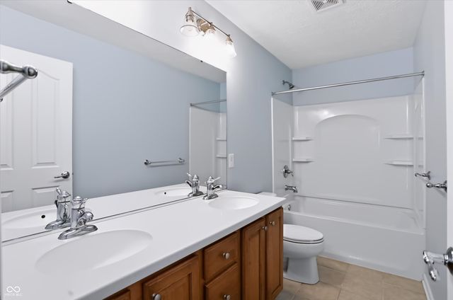 11636 Millbury Drive, Fishers, IN 46037