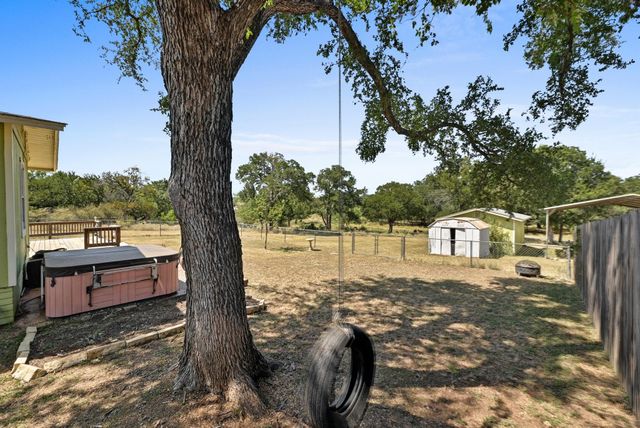 135 E Hickory DR, Granite Shoals, TX 78654