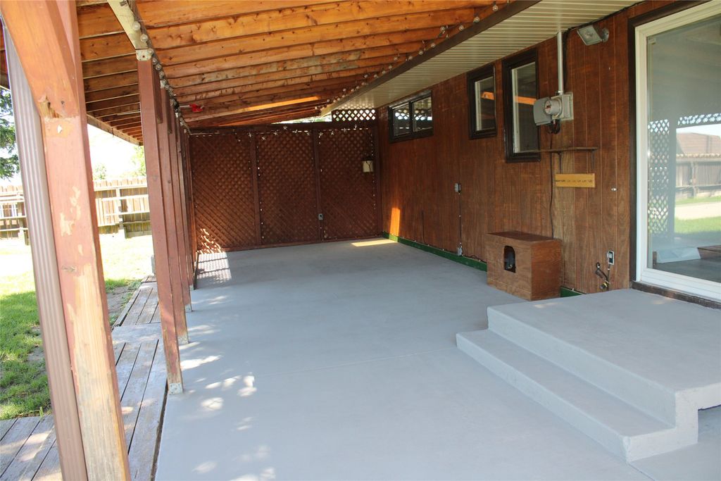 Image 10 of property listing at 731 46th Street S, Great Falls, MT 59405