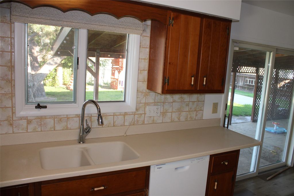 Image 23 of property listing at 731 46th Street S, Great Falls, MT 59405