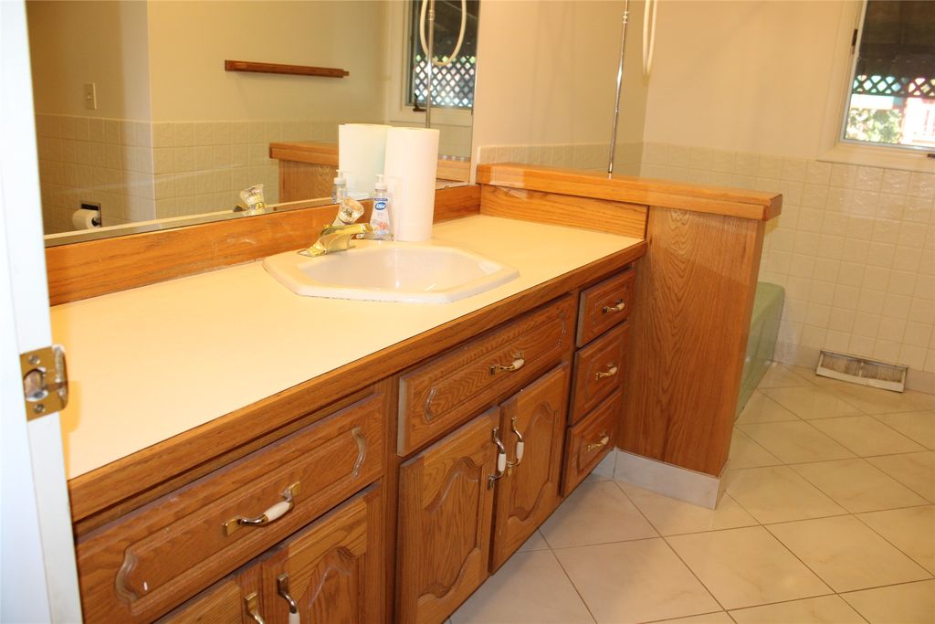 Image 28 of property listing at 731 46th Street S, Great Falls, MT 59405