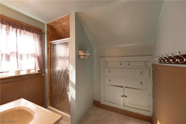 1166 Dayton Street, Akron, OH 44310