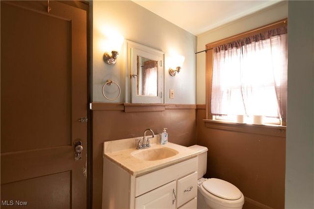 1166 Dayton Street, Akron, OH 44310