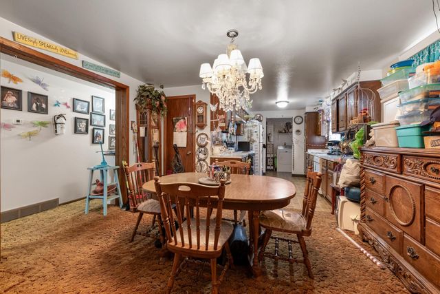 520 7th Ave NE, Minot, ND 58703