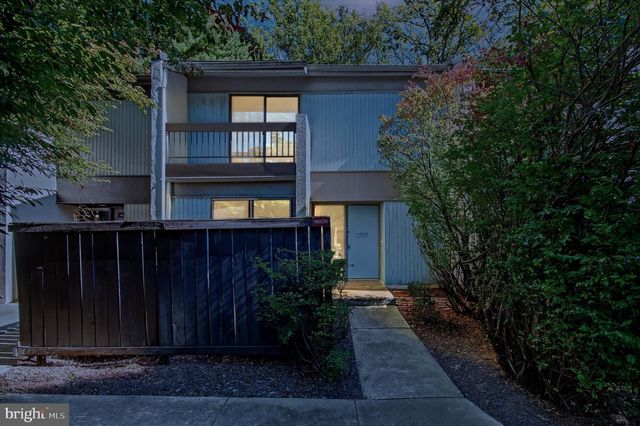 11606 NEWBRIDGE CT, Reston, VA 20191