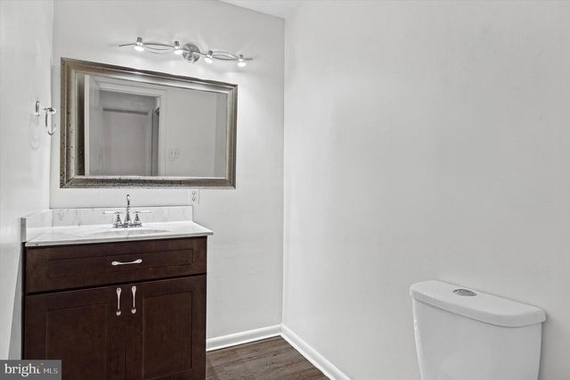 11606 NEWBRIDGE CT, Reston, VA 20191