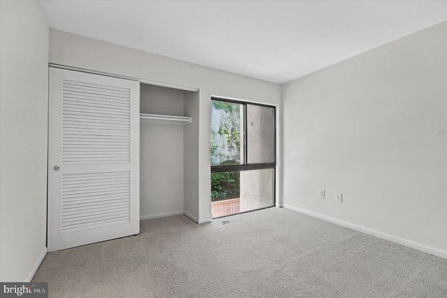 11606 NEWBRIDGE CT, Reston, VA 20191