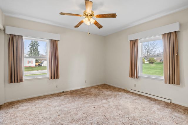 907 W 12th Street, La Porte, IN 46350