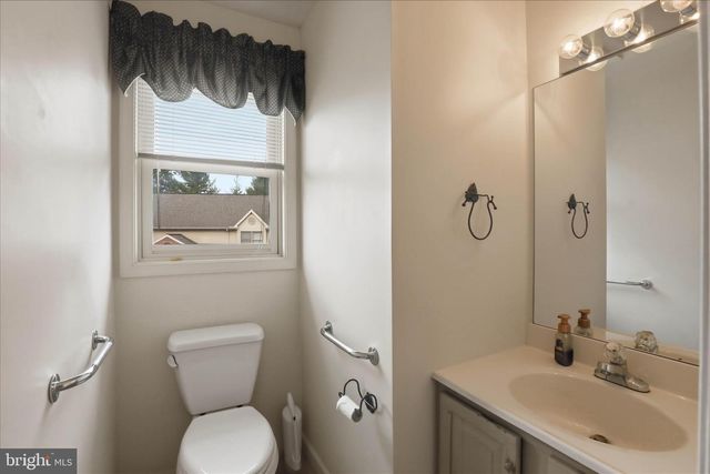 38 RIVER BEND PARK, Lancaster, PA 17602