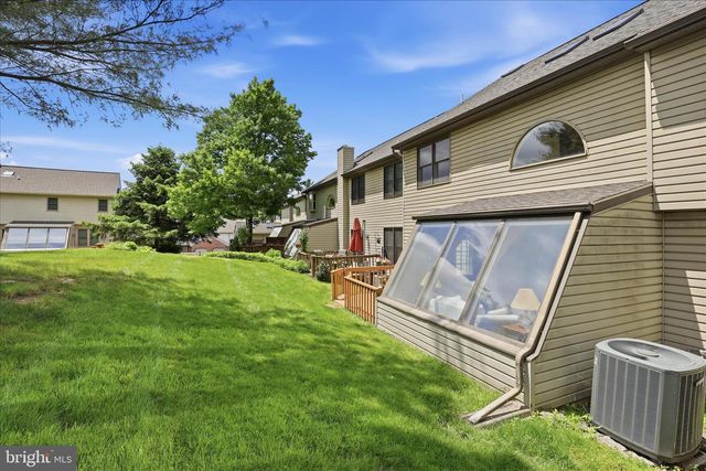 38 RIVER BEND PARK, Lancaster, PA 17602