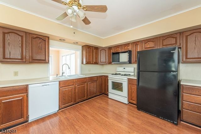 12 Baird Place, Hanover Twp., NJ 07981