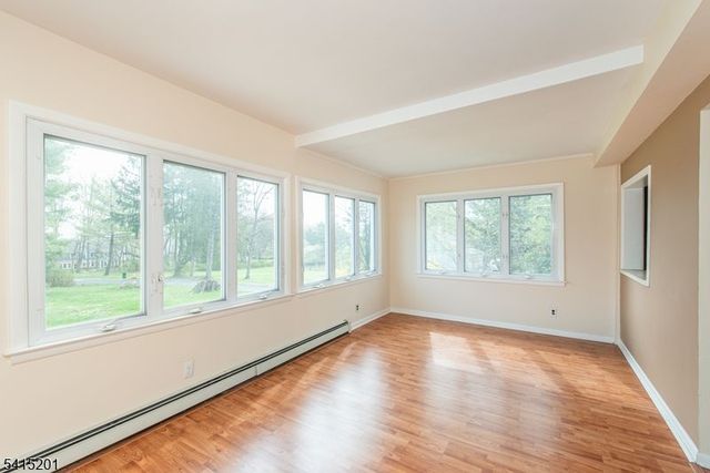 12 Baird Place, Hanover Twp., NJ 07981