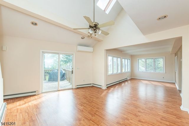 12 Baird Place, Hanover Twp., NJ 07981