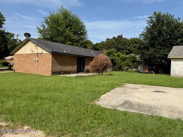 534 N Forest Drive, Gulfport, MS 39507
