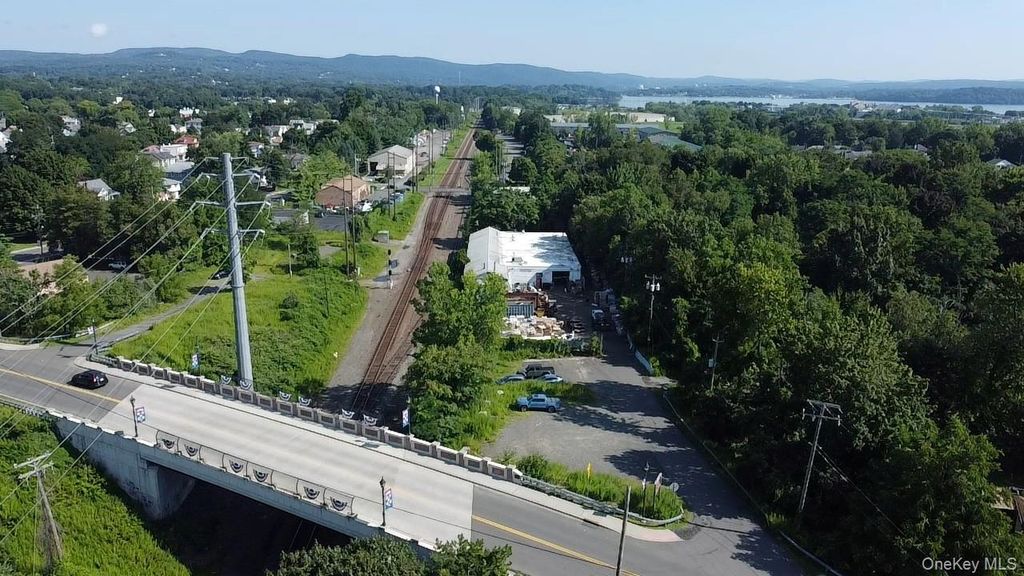 40-48 Samsondale Avenue, West Haverstraw, NY 10993 — photo 4
