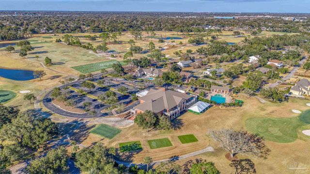 1009 Harbourview Cir, Pensacola, FL 32507