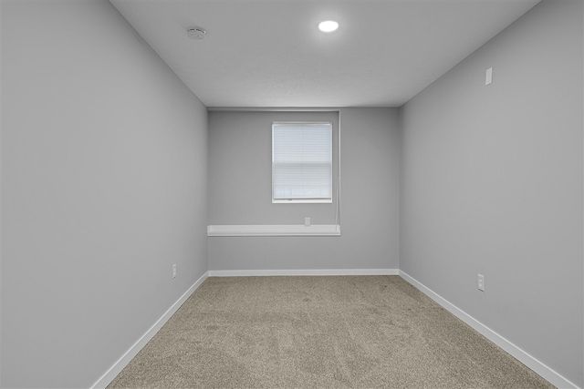 7564 13 Mile Road, Rockford, MI 49341