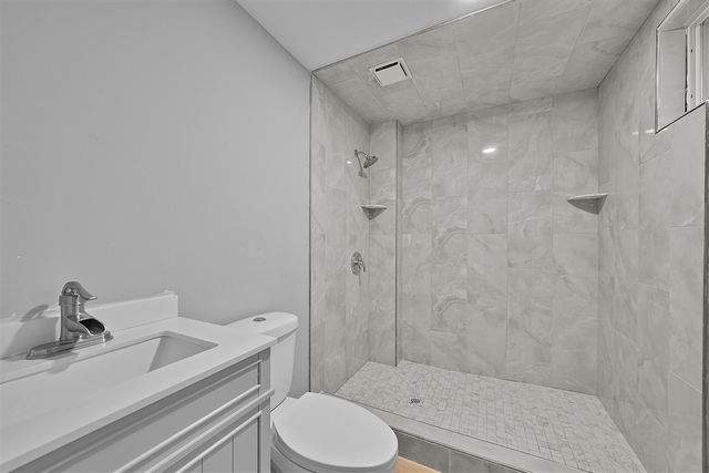 7564 13 Mile Road, Rockford, MI 49341