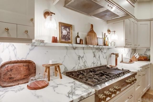 8308 Top O The Morning Way, San Diego, CA 92127