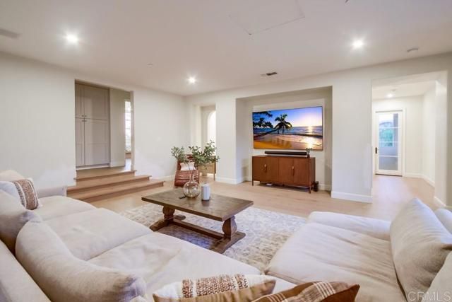 8308 Top O The Morning Way, San Diego, CA 92127