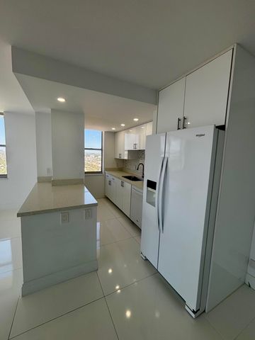 111 Briny Avenue 23-14, Pompano Beach, FL 33062