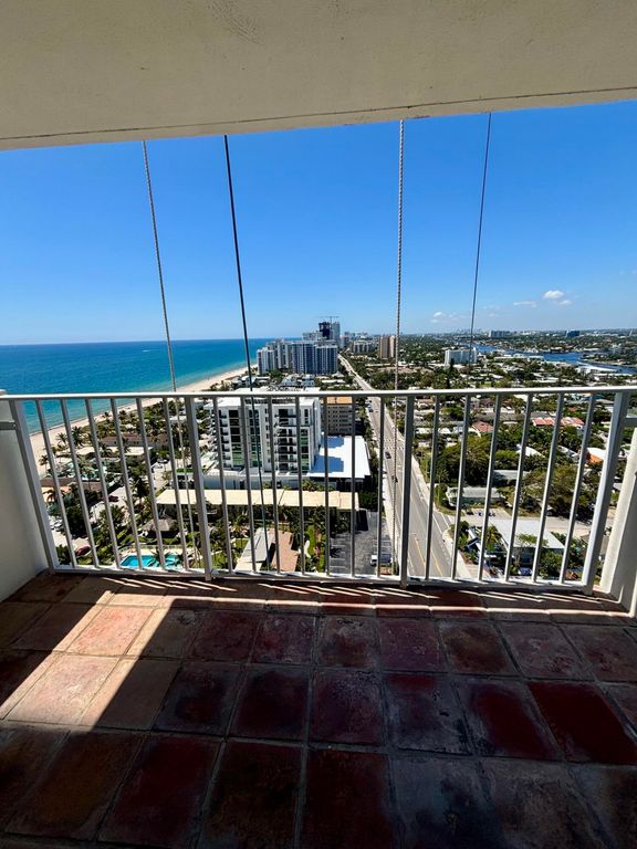 111 Briny Avenue 23-14, Pompano Beach, FL 33062