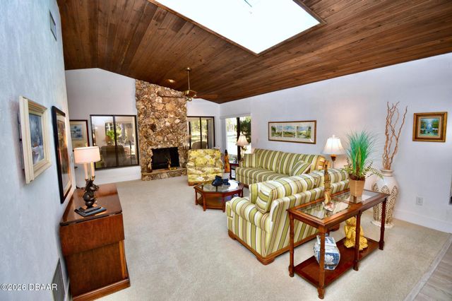 104 Spyglass Circle, Daytona Beach, FL 32114